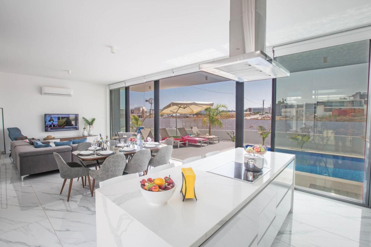 Anassa Seaview Villa - Stunning Panoramic Views โปรทาราส ภายนอก รูปภาพ