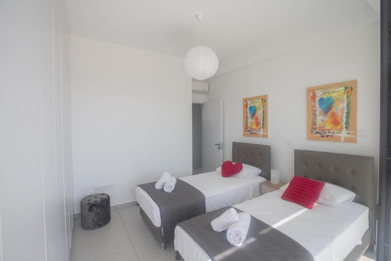 Anassa Seaview Villa - Stunning Panoramic Views โปรทาราส ภายนอก รูปภาพ